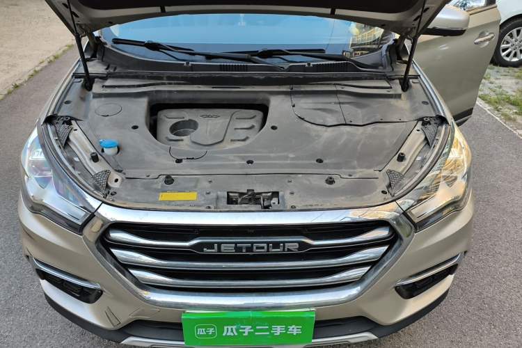 Used JETOUR X90 2019 1.5T Automatic Smart Enjoyment 6-Seater Emission Standard China V Engine Bay