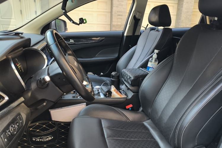 Used JETOUR X90 2019 1.5T Automatic Smart Enjoyment 6-Seater Emission Standard China V Left Front Seat
