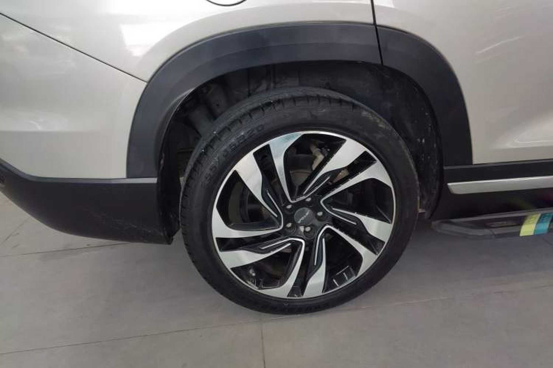 Used JETOUR X90 2019 1.5T Manual Smart Enjoyment Version 5 Seats China V Standard Right Rear Wheel Hub