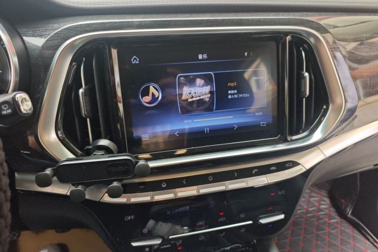 Used JETOUR X90 2019 1.5T Manual Enjoyment Model 7 Seats China VI Standard Audio And AC Panel