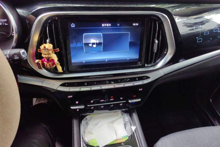 Used JETOUR X90 2019 1.5T Manual Smart Enjoyment Version 6 Seats China VI Standard Audio And AC Panel