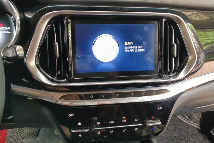 Used JETOUR X90 2019 1.6T DCT Luxury Touring Edition 5 Seats China VI Standard Audio And AC Panel