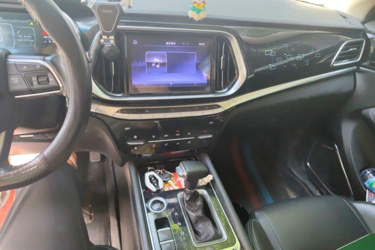 Used JETOUR X90 2019 1.6T DCT Luxury Touring Edition 5 Seats China VI Standard Audio And AC Panel