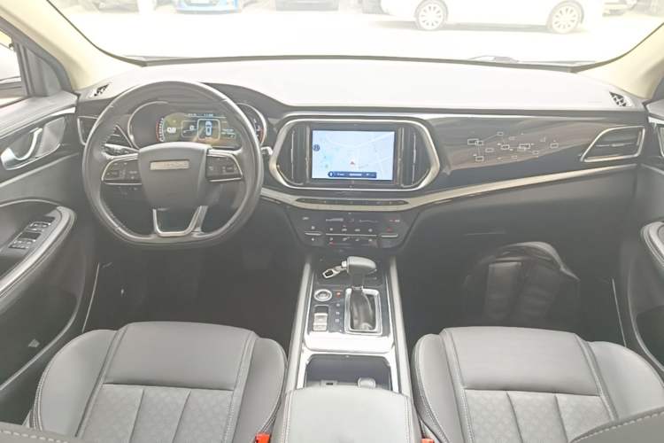 Used JETOUR X90 2019 1.5T DCT Smart Enjoyment Version 5 Seats China VI Standard Center Console