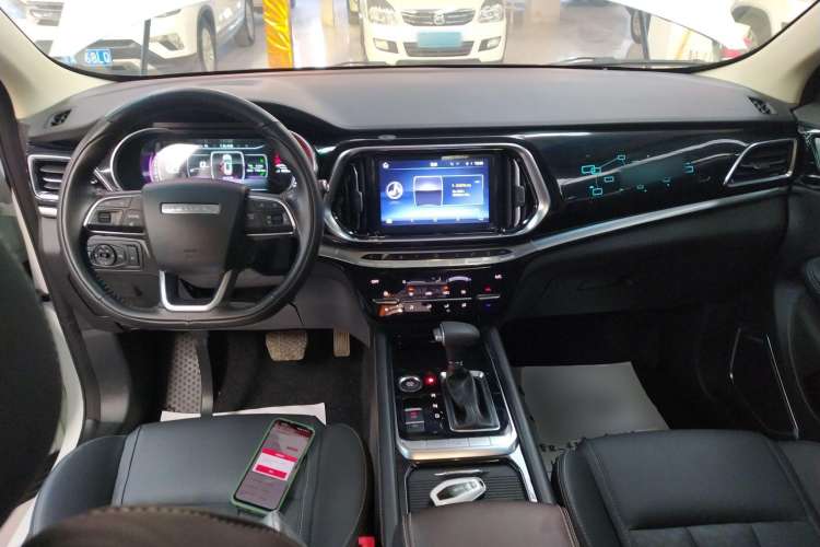 Used JETOUR X90 2019 1.6T DCT Luxury Touring Edition 5 Seats China VI Standard Center Console