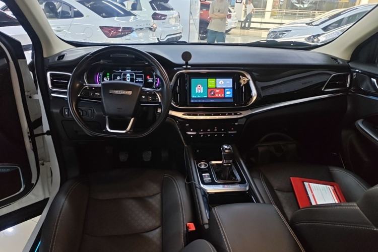 Used JETOUR X90 2019 1.5T Manual Enjoyment Version 5 Seats China V Emission Standard Center Console