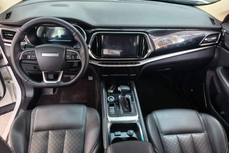Used JETOUR X90 2019 1.5T DCT Smart Enjoyment Version 5 Seats China VI Standard Center Console