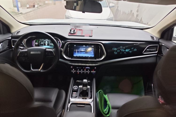 Used JETOUR X90 2019 1.5T Manual Smart Enjoyment Model 6 Seats China V Emission Standard Center Console
