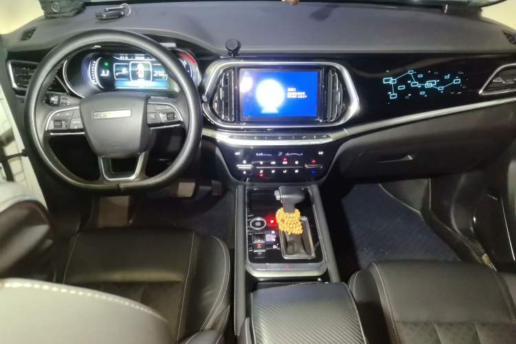 Used JETOUR X90 2019 1.6T DCT Luxury Touring Edition 5 Seats China VI Standard Center Console