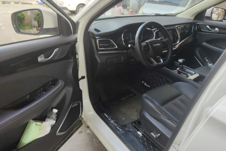 Used JETOUR X90 2019 1.5T Automatic Smart Enjoyment Model 5 Seats China V Emission Standard Driver Seat