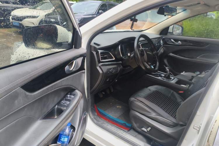 Used JETOUR X90 2019 1.5T Manual Smart Enjoyment Version 5 Seats China VI Standard Driver Seat