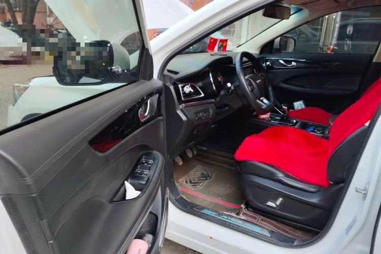 Used JETOUR X90 2019 1.5T Manual Smart Enjoyment Version 5 Seats China V Standard Driver Seat
