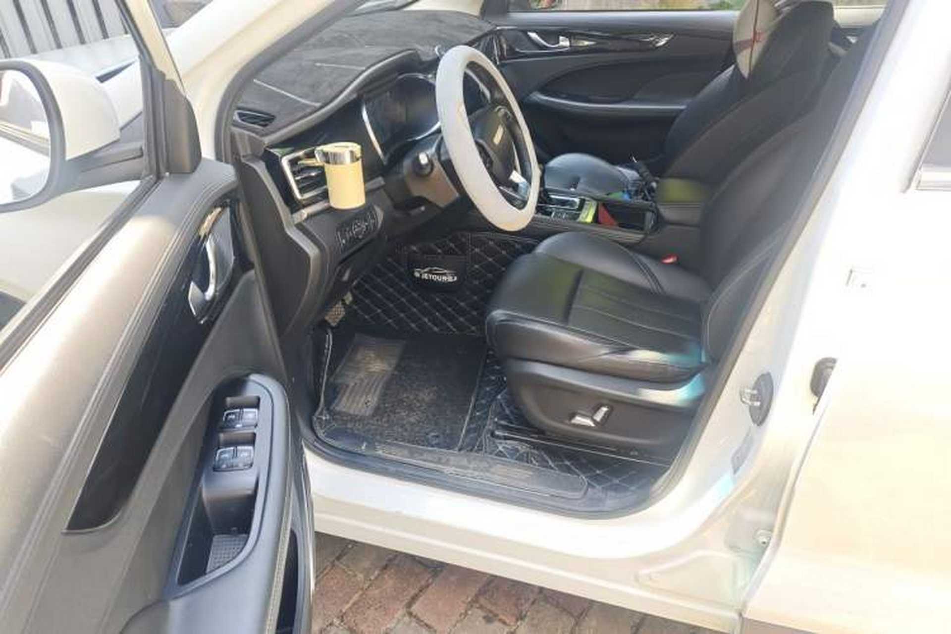 Used JETOUR X90 2019 1.5T Automatic Smart Enjoyment 6-Seater Emission Standard China V Driver Seat