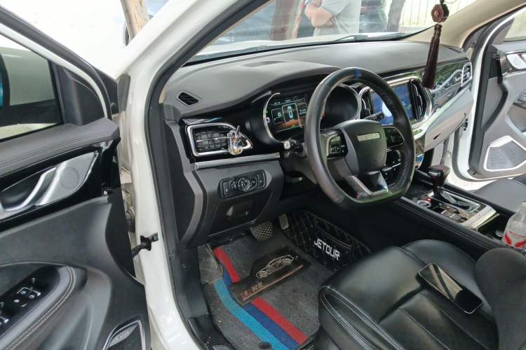 Used JETOUR X90 2019 1.6T DCT Luxury Touring Edition 5 Seats China VI Standard Driver Seat