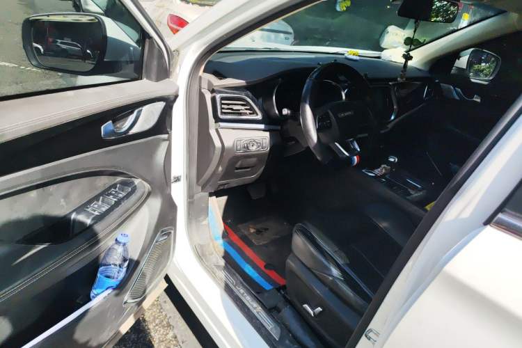 Used JETOUR X90 2019 1.6T DCT Luxury Touring Edition 5 Seats China VI Standard Driver Seat