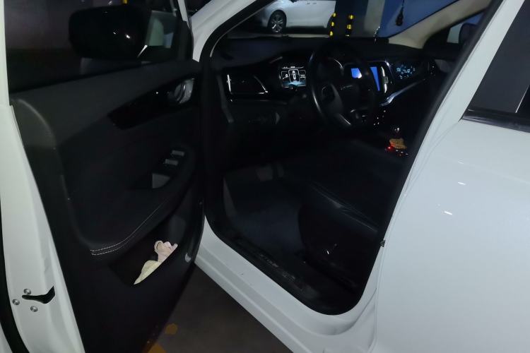 Used JETOUR X90 2019 1.6T DCT Luxury Touring Edition 5 Seats China VI Standard Driver Seat