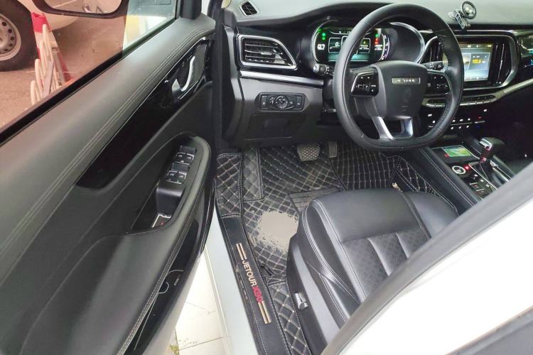 Used JETOUR X90 2019 1.5T Automatic Smart Enjoyment 6-Seater Emission Standard China V Driver Seat