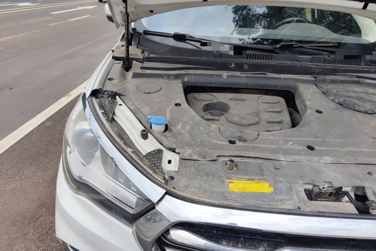 Used JETOUR X90 2019 1.5T Manual Smart Enjoyment 7-Seater China V Standard Engine Bay Right