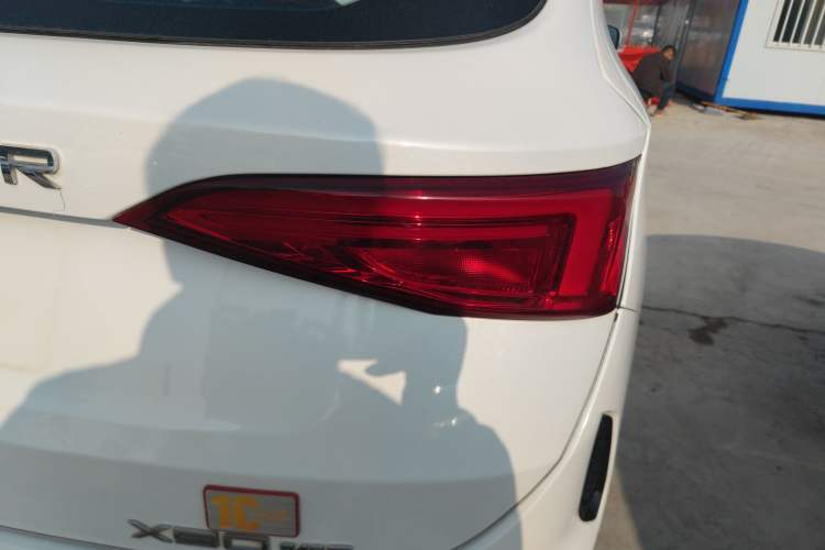 Used JETOUR X90 2019 1.5T Manual Smart Enjoyment Version 5 Seats China VI Standard Exterior 6