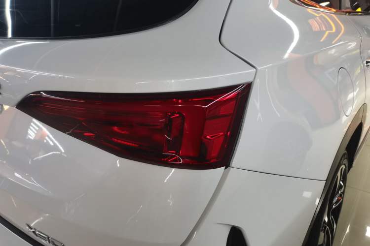 Used JETOUR X90 2019 1.5T DCT Smart Enjoyment Model 6 Seats China VI Standard Exterior 6