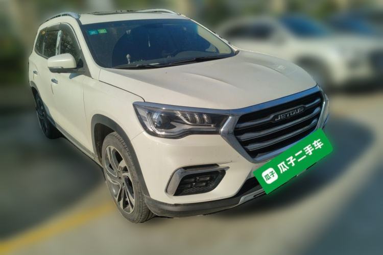 Used JETOUR X90 2019 1.5T Manual Enjoyment Model 6 Seats China V Emission Standard Front Right 45 Deg