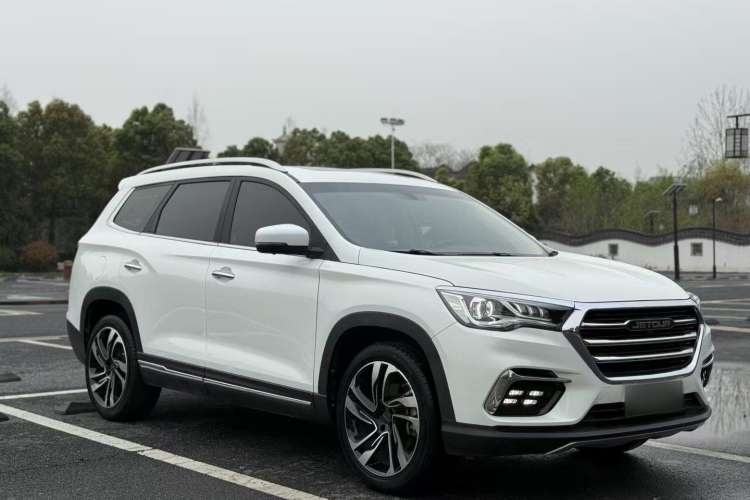 Used JETOUR X90 2019 1.6T DCT Luxury Touring Edition 5 Seats China VI Standard Front Right 45 Deg
