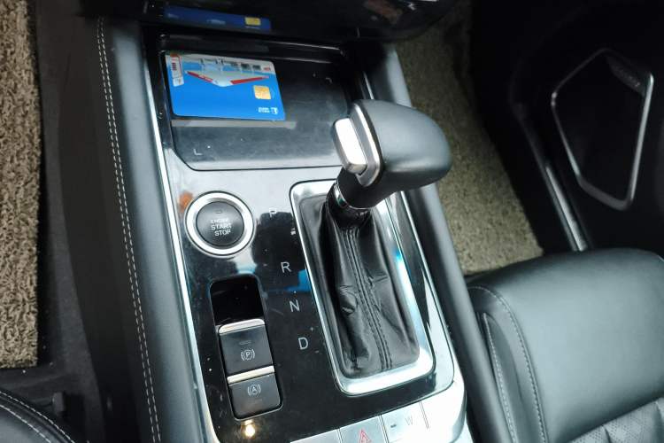 Used JETOUR X90 2019 1.5T Automatic Luxury 7-Seater China V Standard Gear Lever