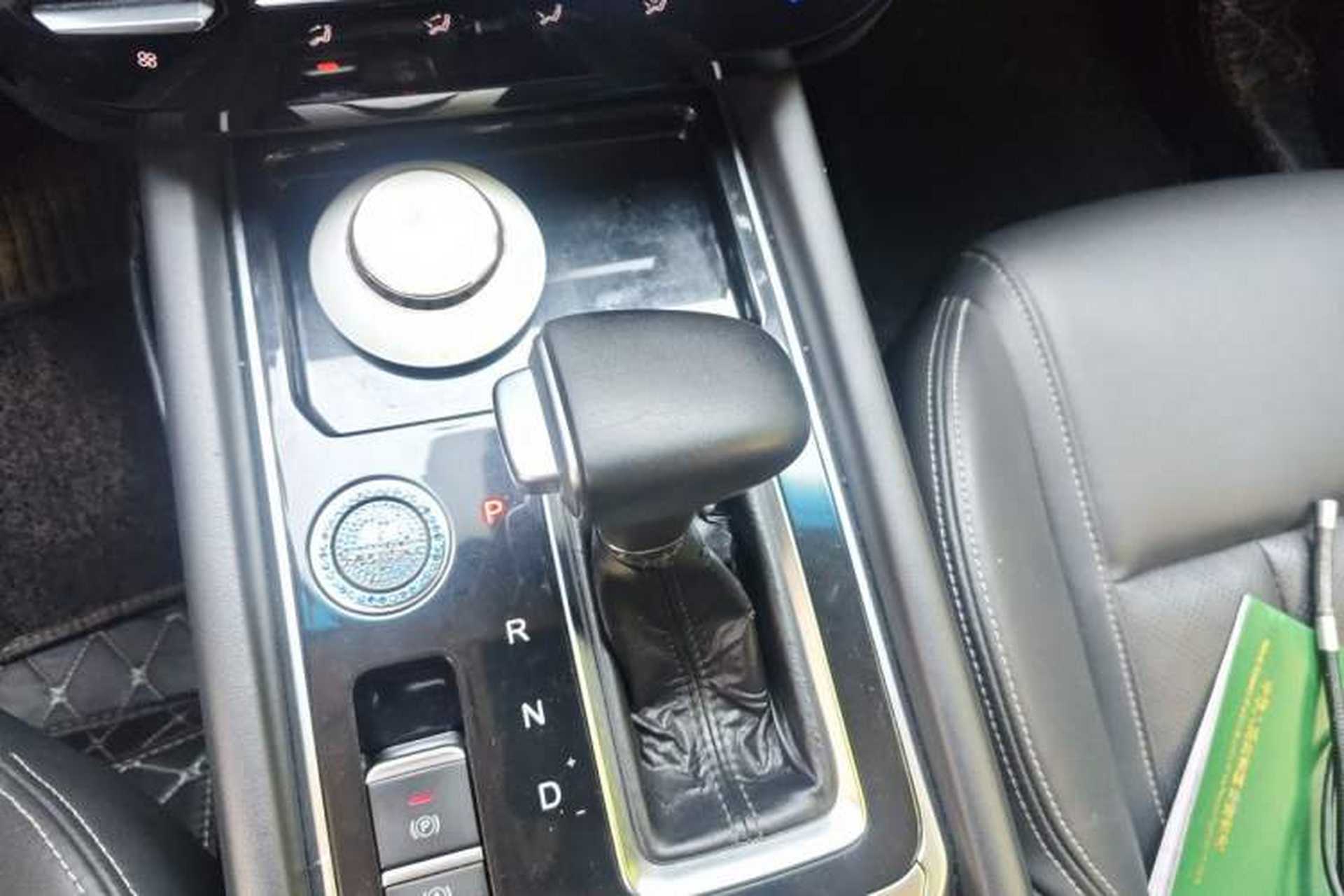 Used JETOUR X90 2019 1.5T Automatic Smart Enjoyment 6-Seater Emission Standard China V Gear Lever
