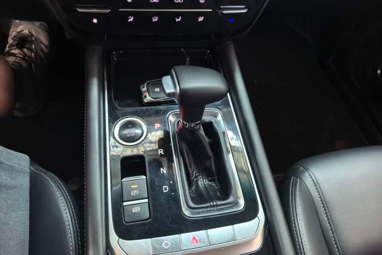 Used JETOUR X90 2019 1.5T DCT Smart Enjoyment Version 5 Seats China VI Standard Gear Lever