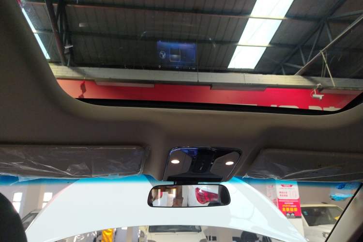 Used JETOUR X90 2019 1.6T DCT Luxury Touring Edition 5 Seats China VI Standard Headliner