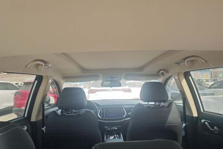 Used JETOUR X90 2019 1.6T DCT Luxury Touring Edition 5 Seats China VI Standard Headliner