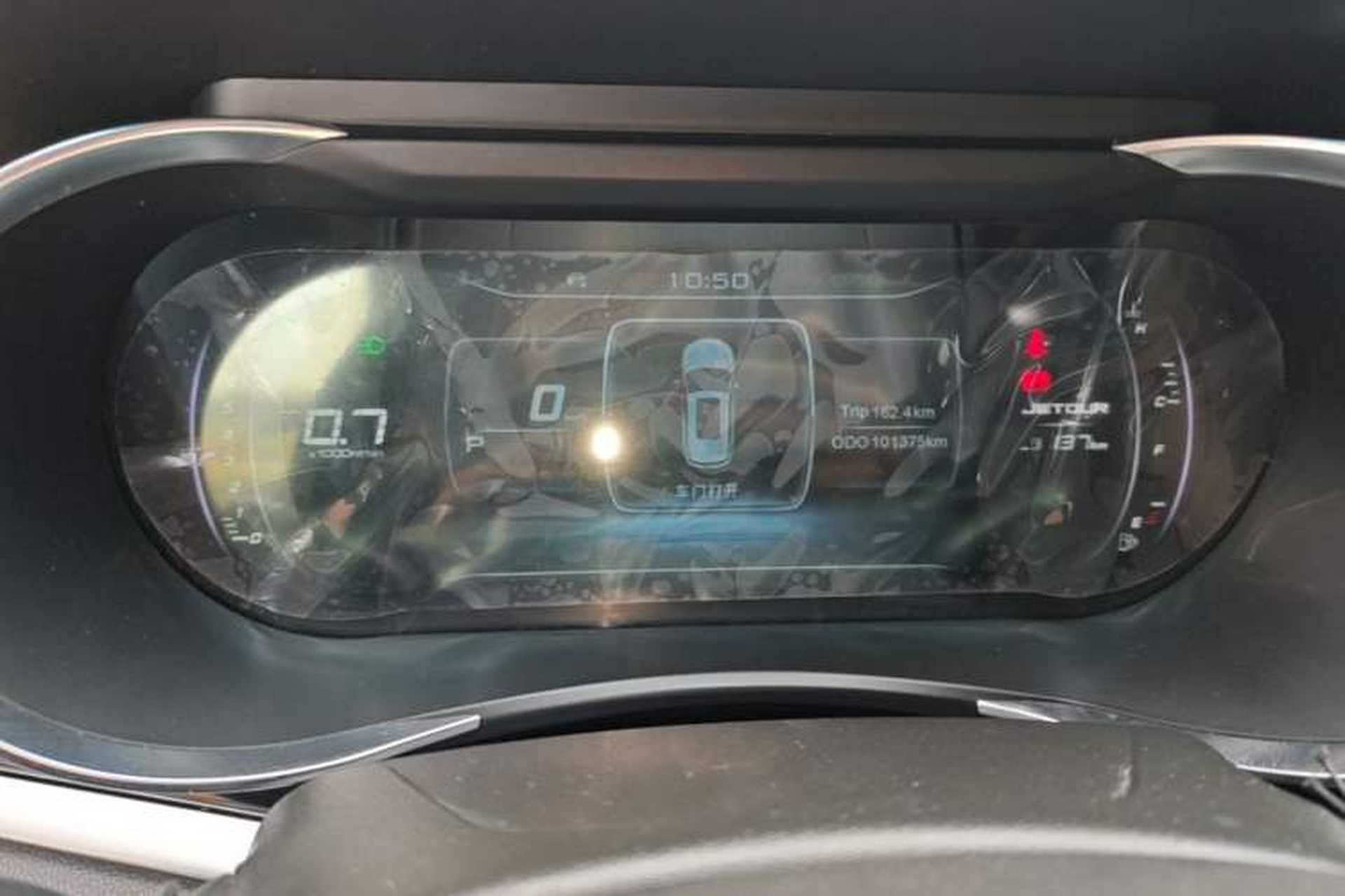Used JETOUR X90 2019 1.5T Automatic Enjoyment Model 6 Seats Emission Standard China V Instrument Cluster