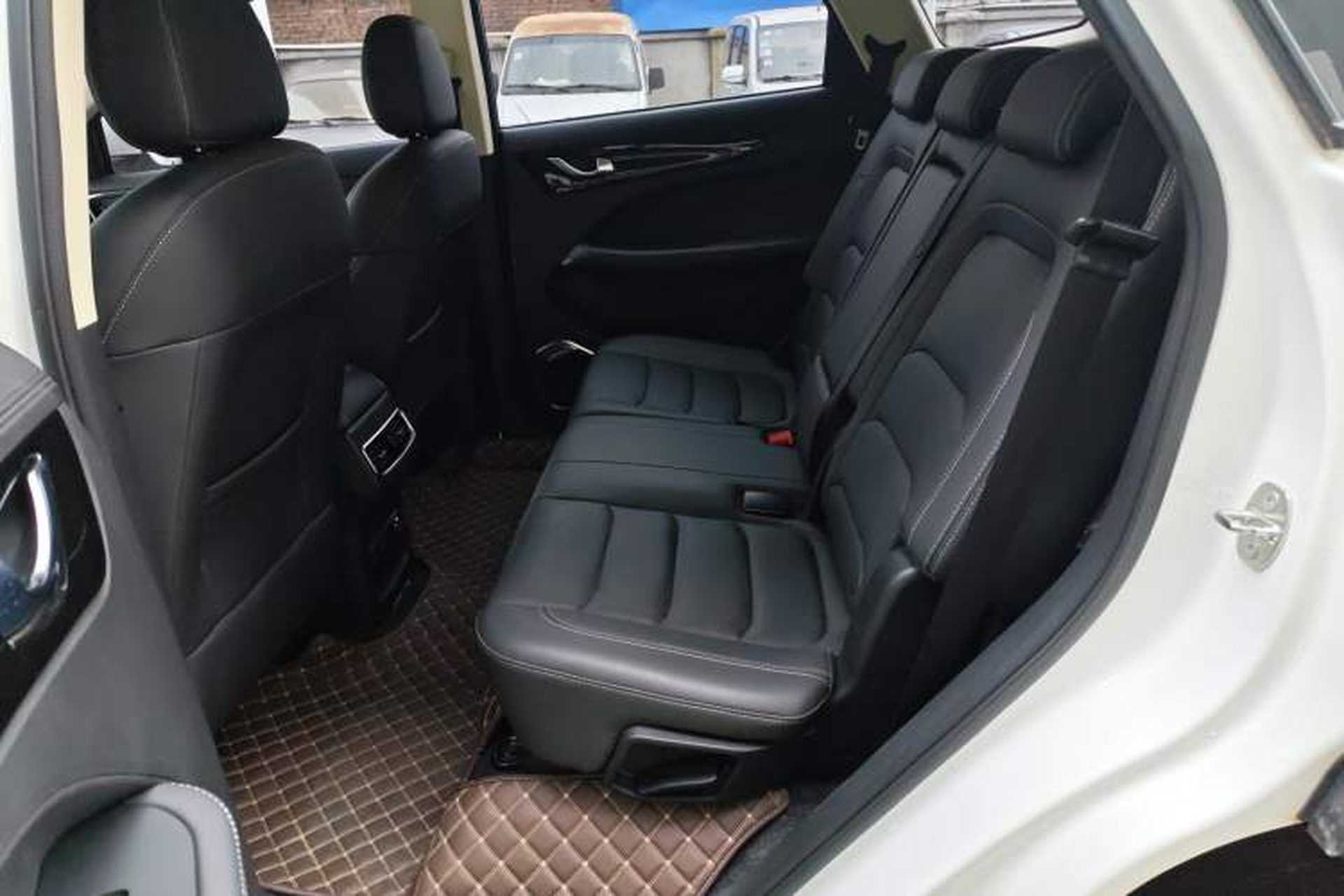 Used JETOUR X90 2019 1.5T Automatic Enjoyment Model 5 Seats China V Emission Standard Interior 1