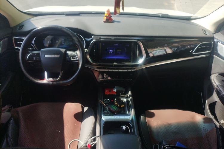 Used JETOUR X90 2019 1.6T DCT Luxury Touring Edition 5 Seats China VI Standard Interior 2