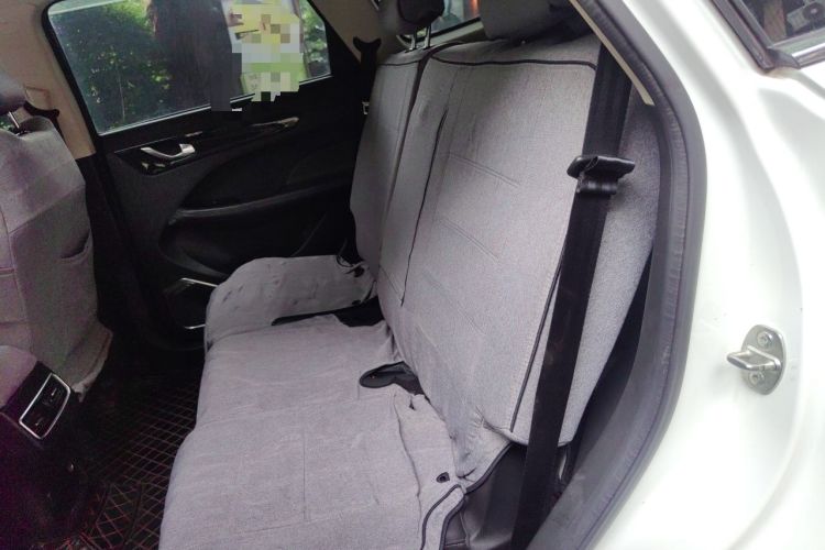 Used JETOUR X90 2019 1.5T Manual Smart Enjoyment Version 6 Seats China VI Standard Interior 4