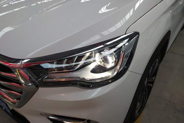 Used JETOUR X90 2019 1.6T DCT Luxury Touring Edition 5 Seats China VI Standard Left Front Headlight