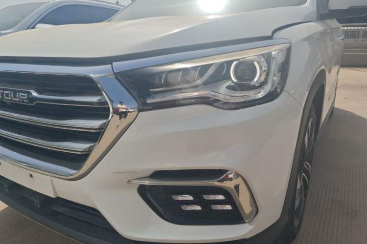 Used JETOUR X90 2019 1.6T DCT Luxury Touring Edition 5 Seats China VI Standard Left Front Headlight