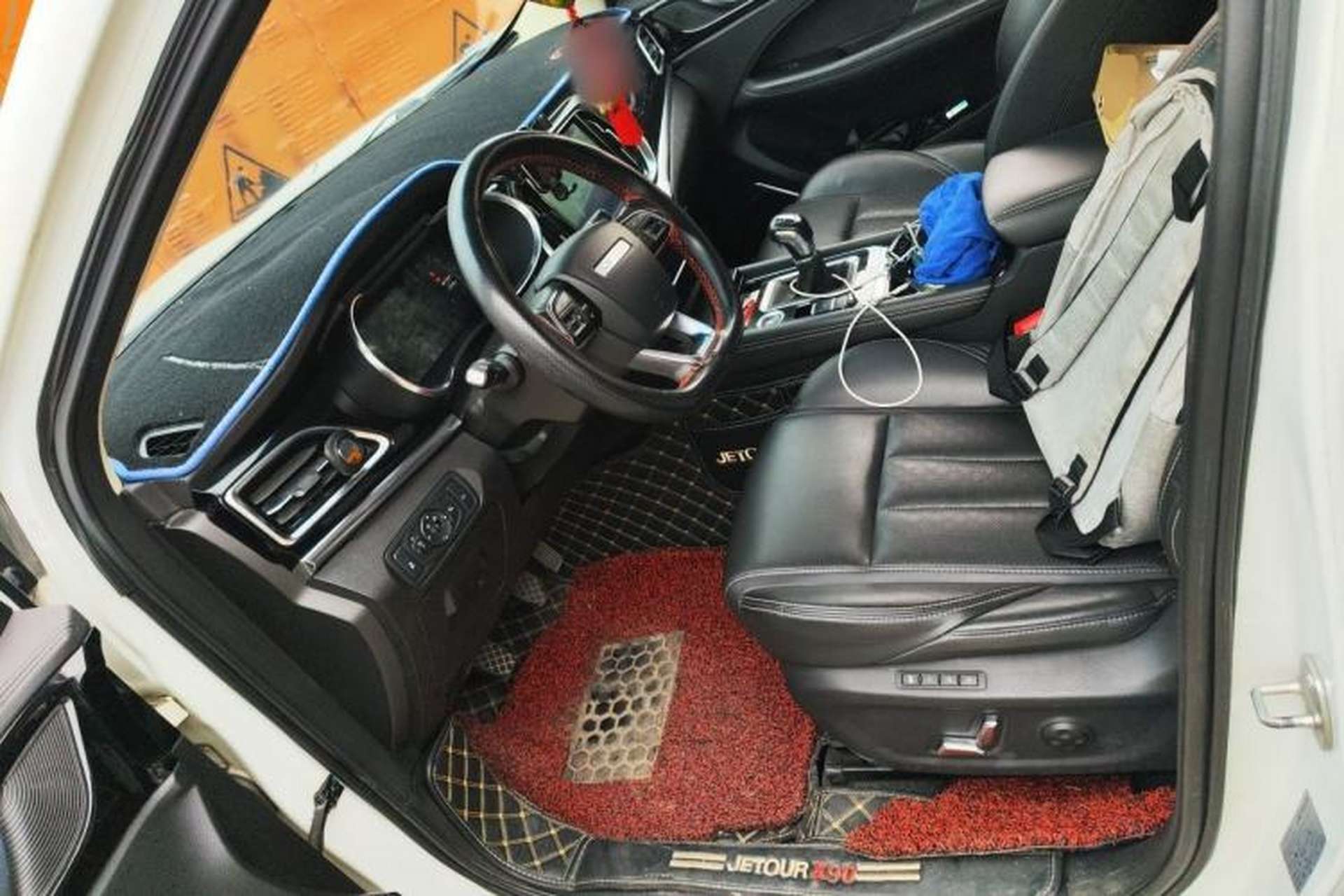Used JETOUR X90 2019 1.5T Manual Luxury Edition 5-seater China V Emission Standard Left Front Seat