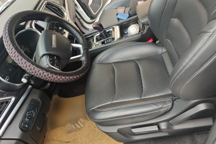 Used JETOUR X90 2019 1.5T Manual Enjoyment Model 7 Seats China VI Standard Left Front Seat