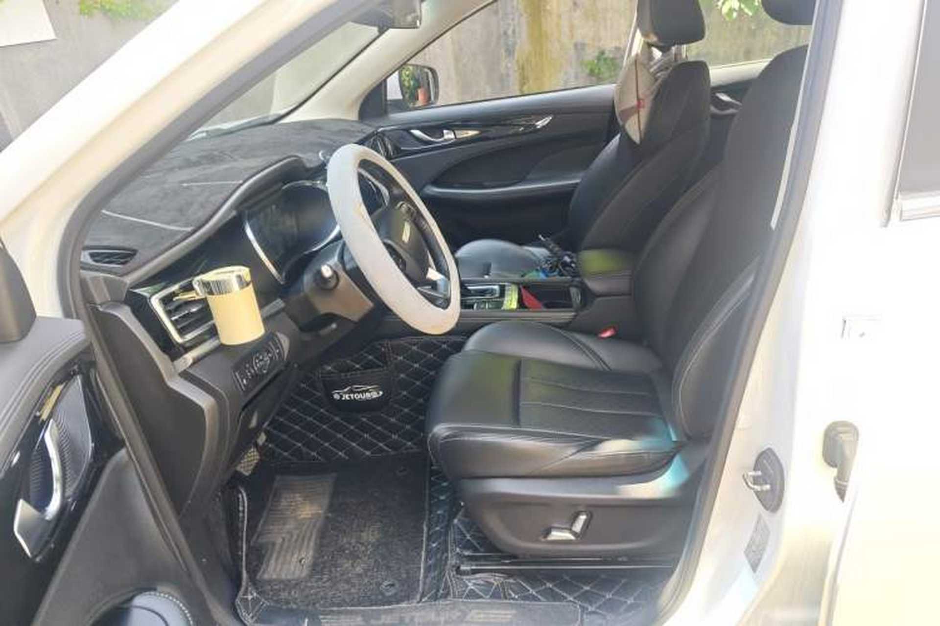 Used JETOUR X90 2019 1.5T Automatic Smart Enjoyment 6-Seater Emission Standard China V Left Front Seat