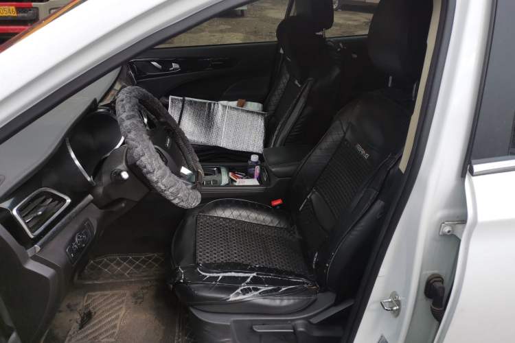 Used JETOUR X90 2019 1.5T Automatic Enjoyment Model 6 Seats Emission Standard China V Left Front Seat