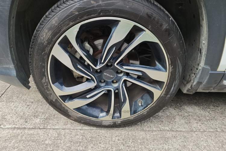 Used JETOUR X90 2019 1.5T DCT Smart Enjoyment Version 5 Seats China VI Standard Left Front Wheel Hub
