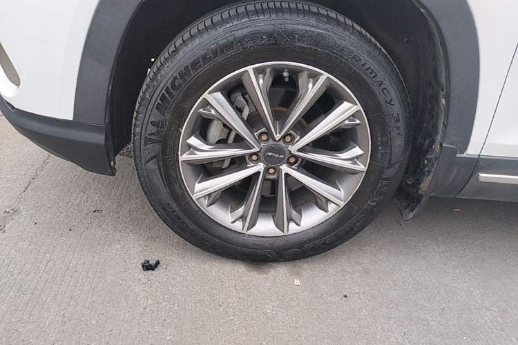 Used JETOUR X90 2019 1.5T Manual Enjoyment Model 7 Seats China V Emission Standard Left Front Wheel Hub