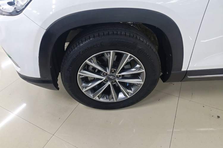 Used JETOUR X90 2019 1.5T Manual Enjoyment Version 5 Seats China V Emission Standard Left Front Wheel Hub