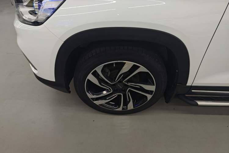 Used JETOUR X90 2019 1.5T Manual Smart Enjoyment Version 5 Seats China VI Standard Left Front Wheel Hub