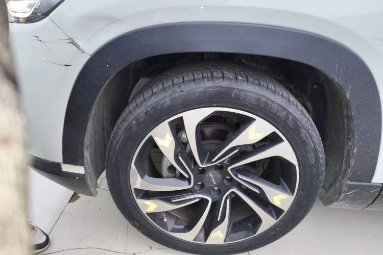 Used JETOUR X90 2019 1.5T Automatic Smart Enjoyment 6-Seater Emission Standard China V Left Front Wheel Hub