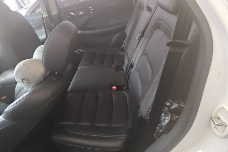 Used JETOUR X90 2019 1.5T Automatic Enjoyment Model 5 Seats China V Emission Standard Left Rear Seat