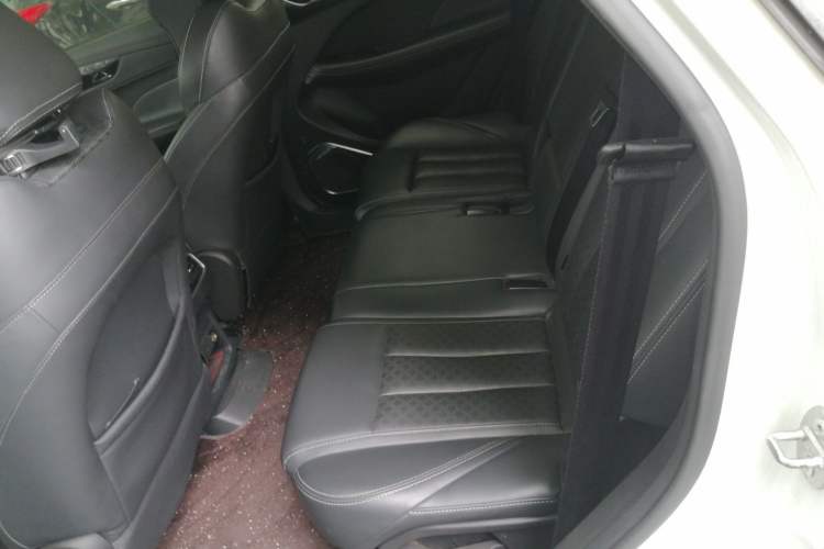 Used JETOUR X90 2019 1.5T DCT Smart Enjoyment Version 5 Seats China VI Standard Left Rear Seat