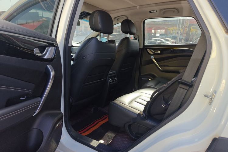 Used JETOUR X90 2019 1.5T Manual Smart Enjoyment Version 5 Seats China V Standard Left Rear Seat