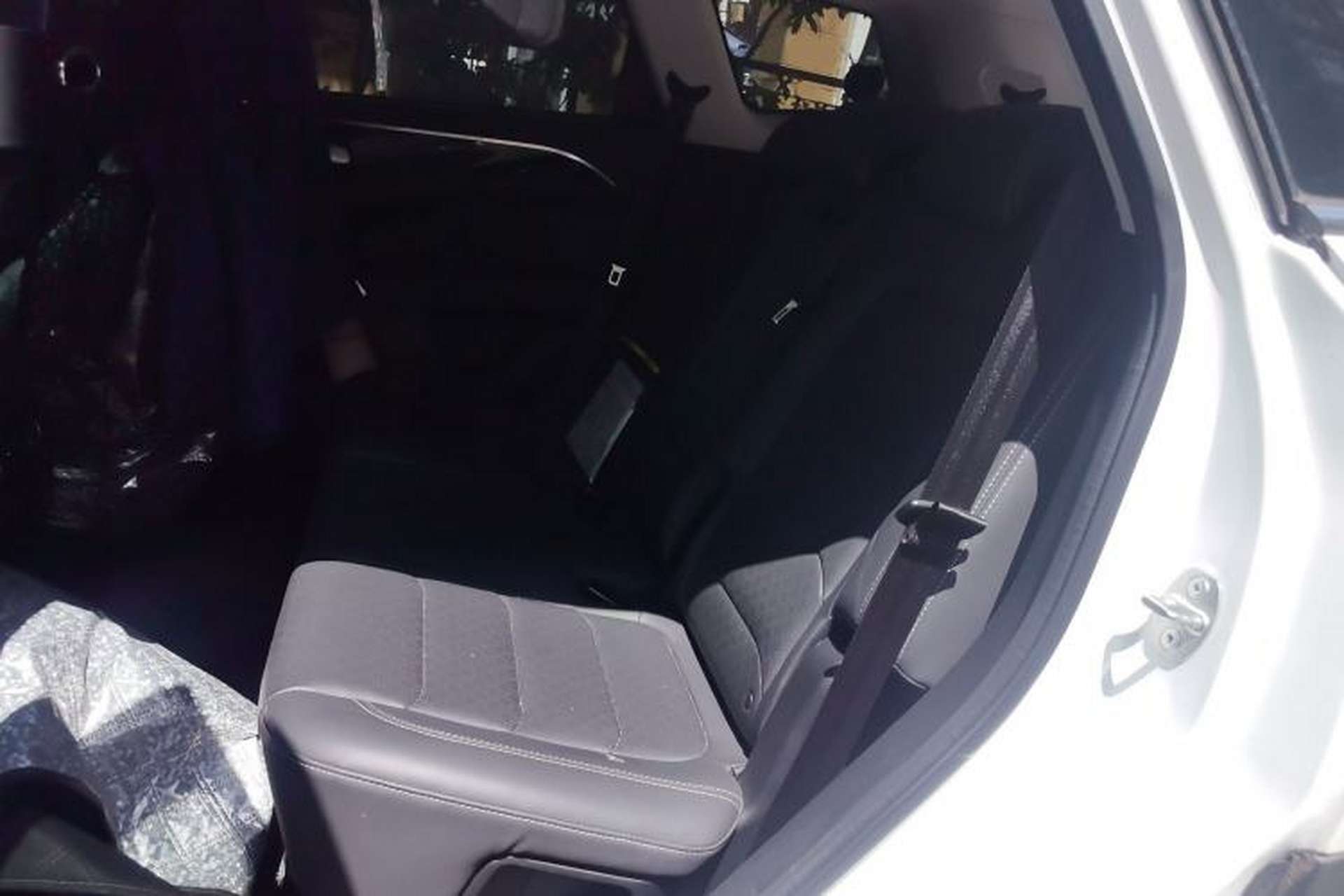 Used JETOUR X90 2019 1.5T Automatic Smart Enjoyment 7-Seater China V Emission Standard Left Rear Seat